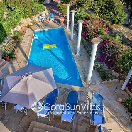 Vila Dionysus Tranquil Villa, By Coral Sun Coral Bay