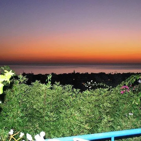 Dionysus Tranquil Villa, By Coral Sun Coral Bay