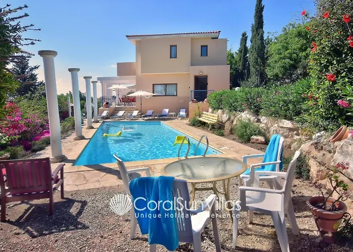 Dionysus Tranquil Villa, By Coral Sun קורל ביי